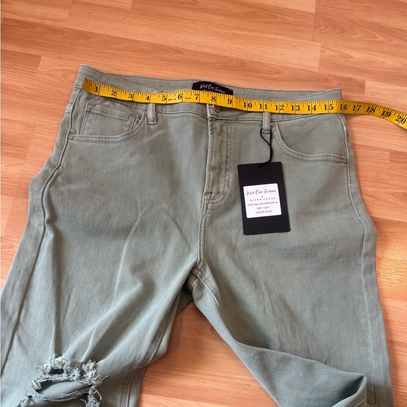 Risen Wide Leg Jeans Wild Oak Boutique Light Sage Green - Picture 9 of 11